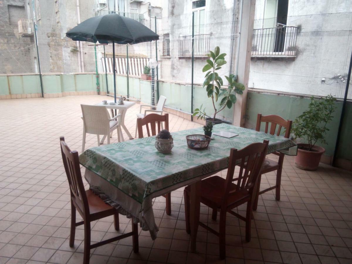 The Sunny Place * Naples